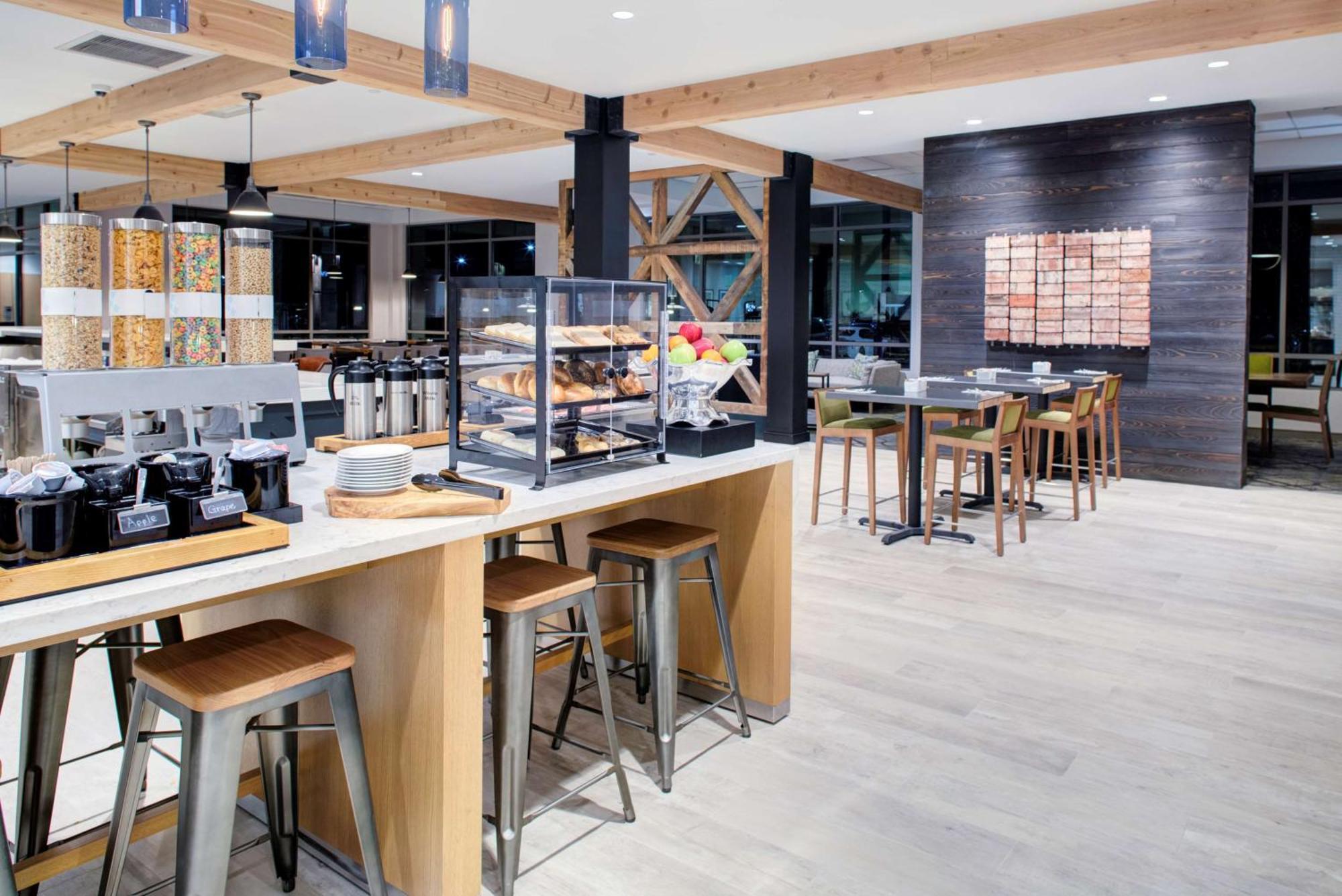 Hilton Garden Inn ג'קסון מראה חיצוני תמונה