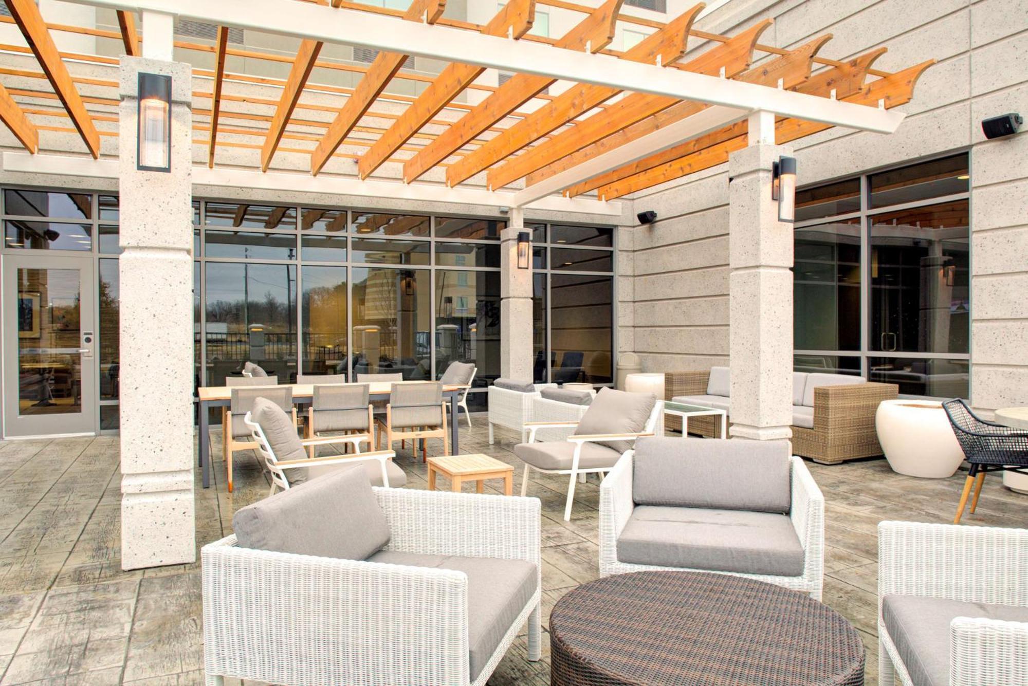 Hilton Garden Inn ג'קסון מראה חיצוני תמונה